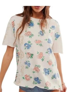 New With Tags Frloral Print Short Sleeve Blouse - Sz Sm